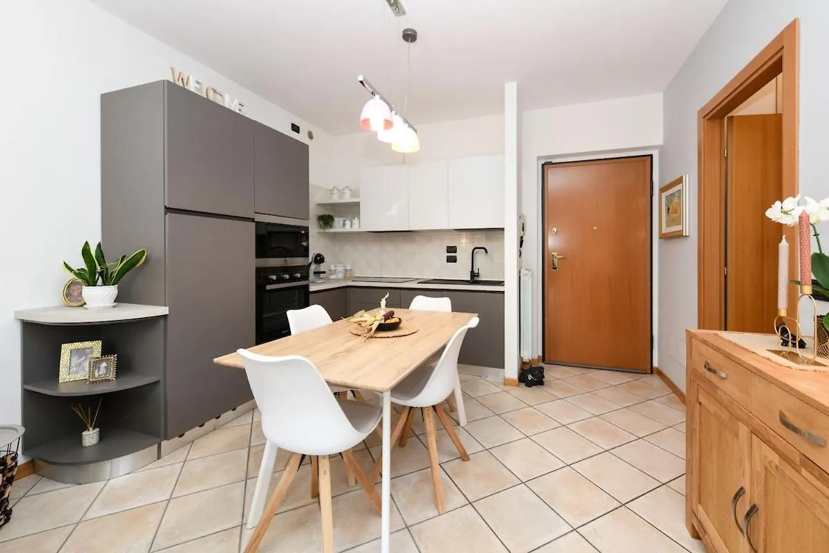 Apartmán Garda Tulipano Tranquillo Bilocale Con Piscina E Terrazza Desenzano del Garda Itálie