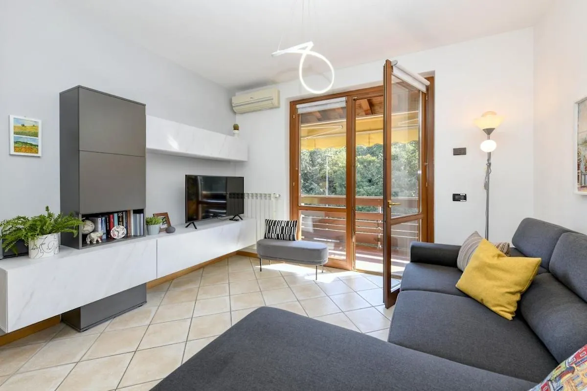 Apartmán Garda Tulipano Tranquillo Bilocale Con Piscina E Terrazza Desenzano del Garda