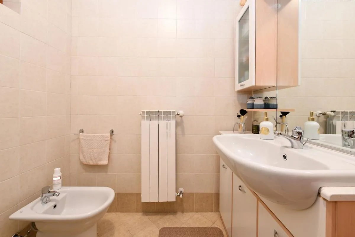 Apartmán Garda Tulipano Tranquillo Bilocale Con Piscina E Terrazza Desenzano del Garda